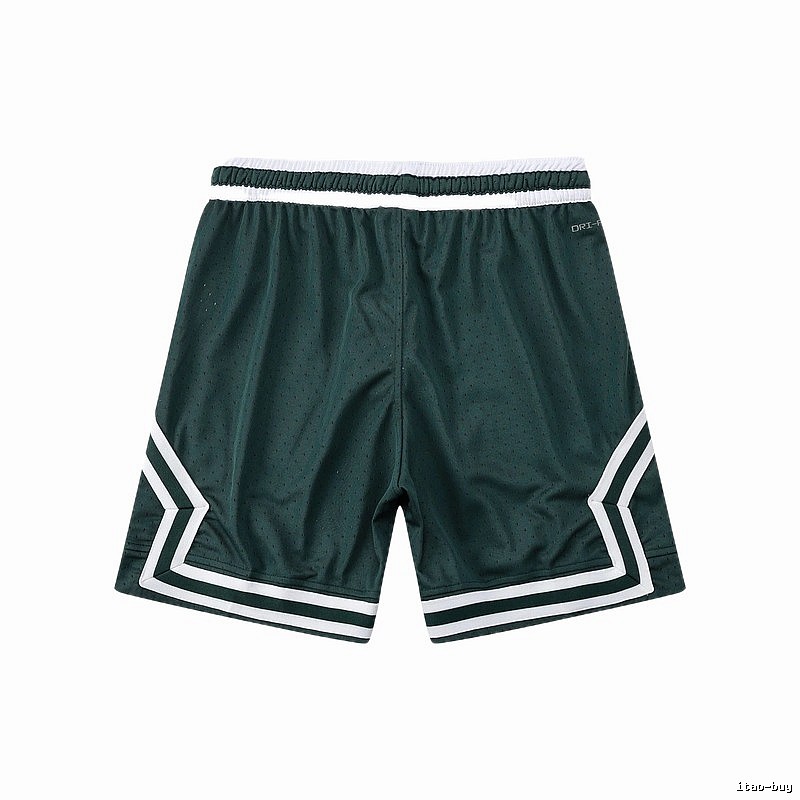 AJ sporty dark green shorts