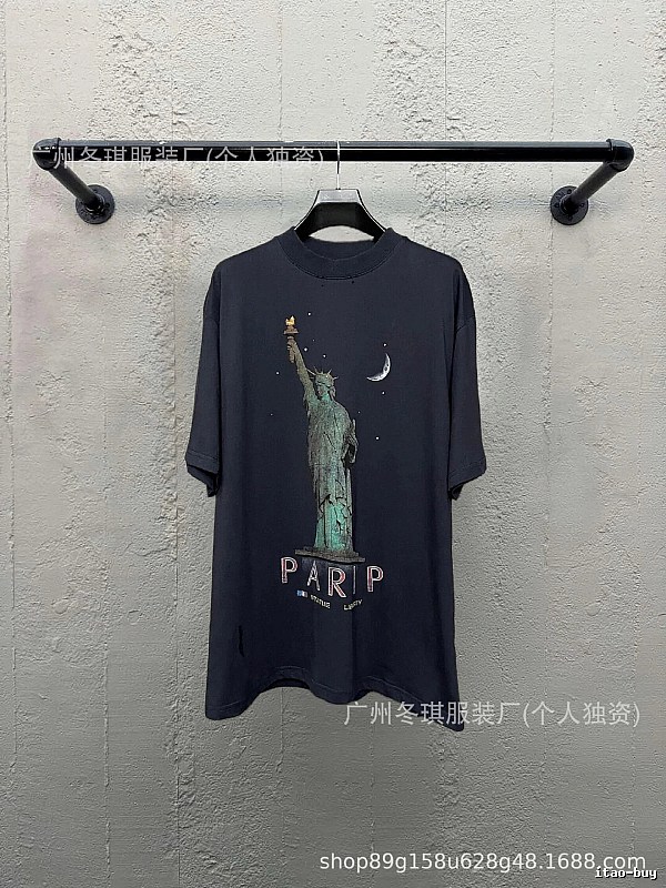 Balenciaga Statue of Liberty Style T-shirt