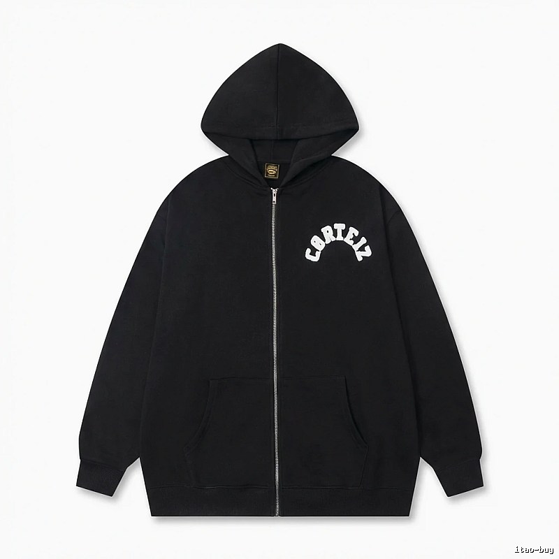 Corteiz street-style black hoodie