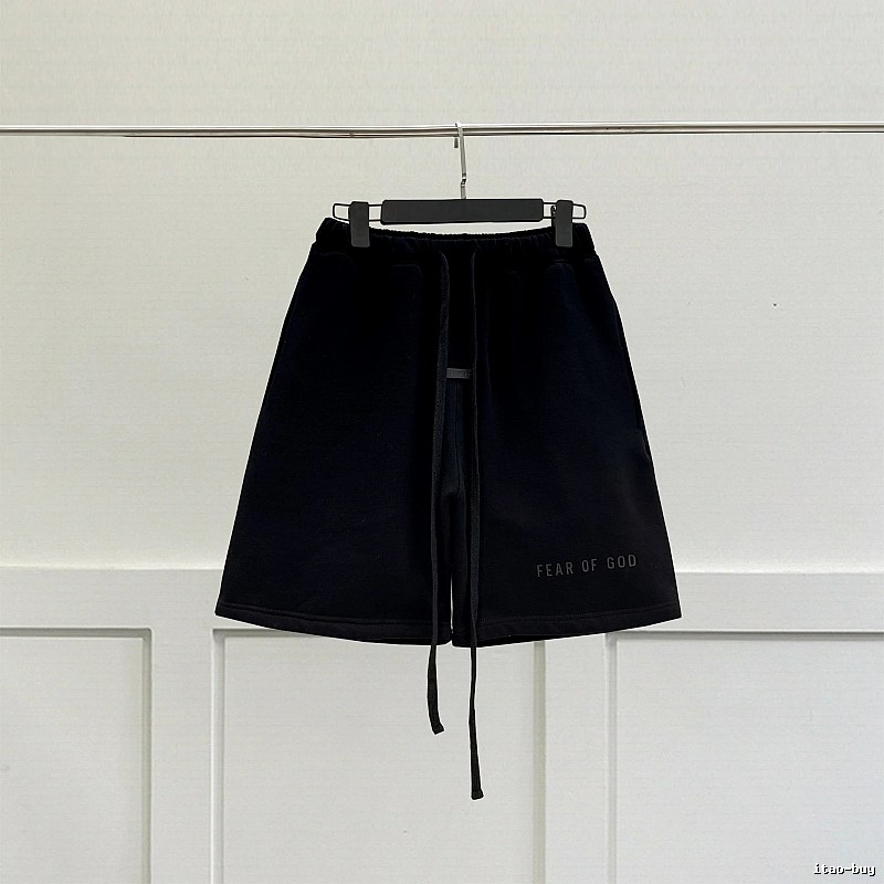 ESSENTIALS minimalist style black shorts
