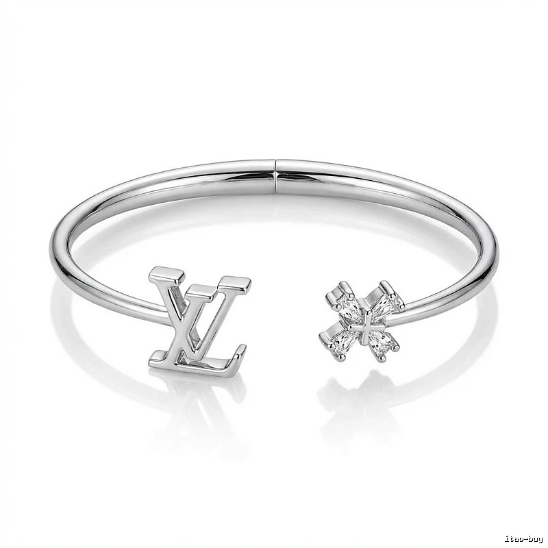 Louis Vuitton Silver Fashion Bracelet
