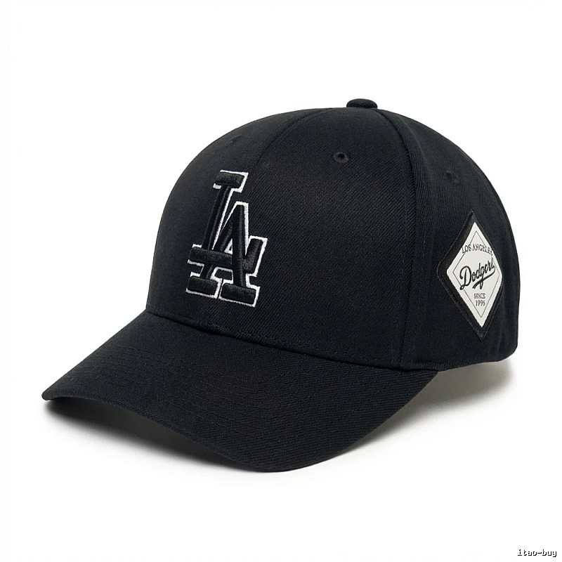 MLB Dodgers black baseball cap