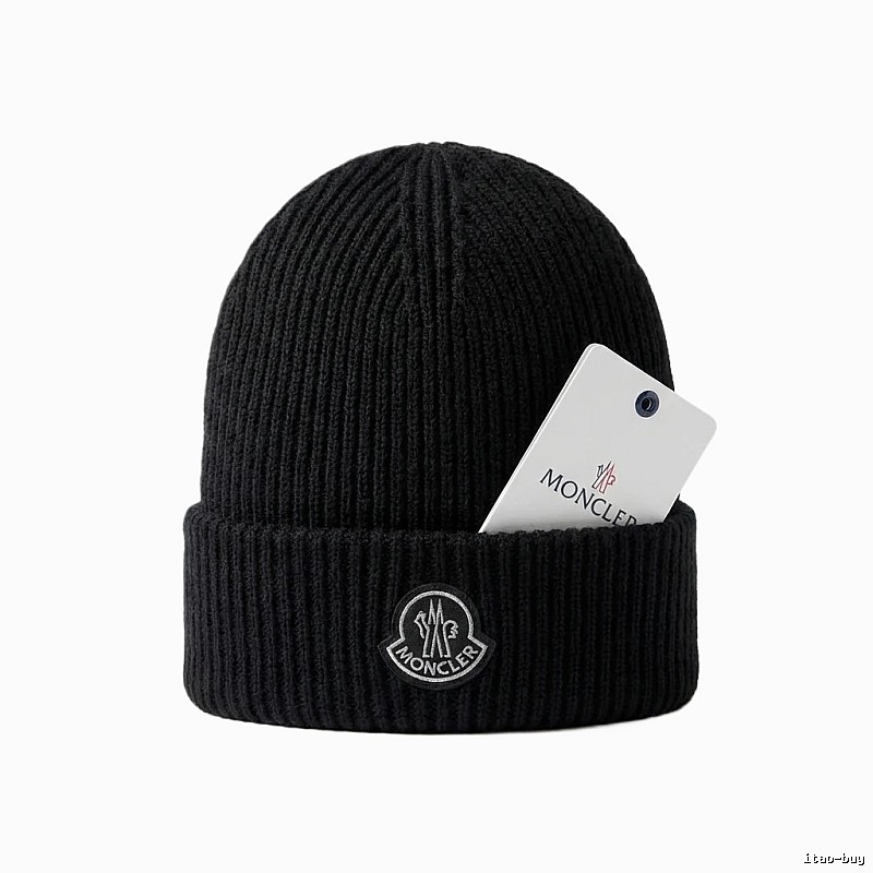 Moncler classic black knitted hat