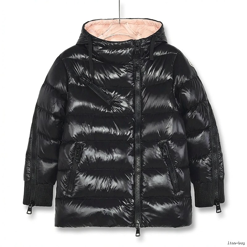 Moncler shiny and stylish black down jacket