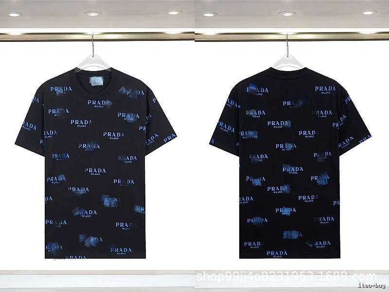 Prada All-over Printed Streetwear Style Black Short-sleeve T-shirt
