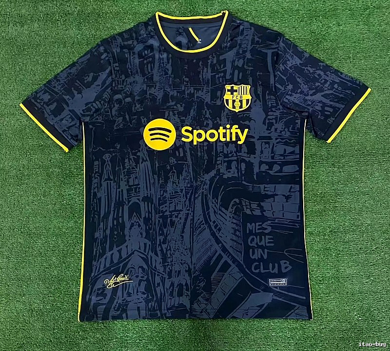 Real Madrid Commemorative-Style Look Dragon Soccer Jersey Campus Look