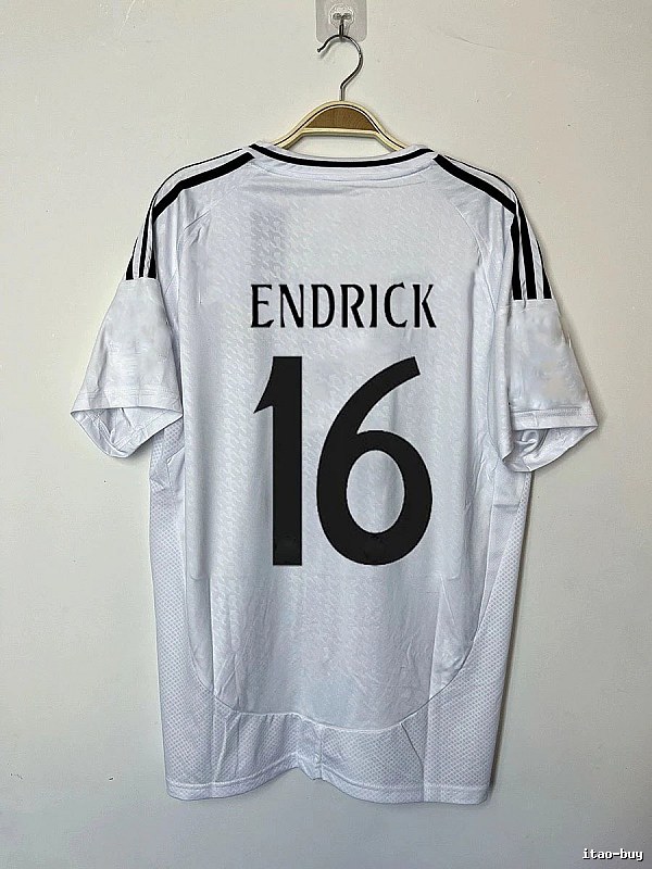 Real Madrid Gift Ready Bellingham #5 soccer jersey White Real Madrid with Standout Detail