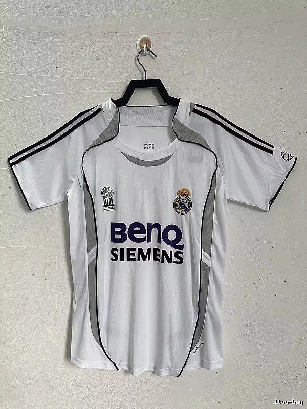 Real Madrid Streetwear Retro Teka soccer jersey White Retro Football with Logo Accent