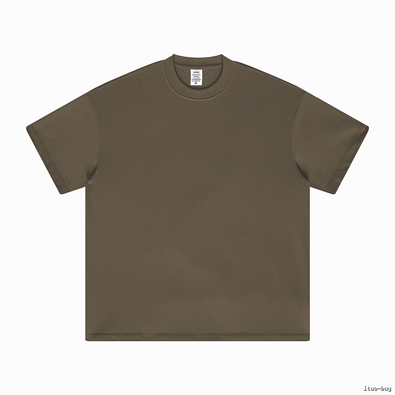 Resort Plain white T-shirt Minimal White Short for Travel Looks