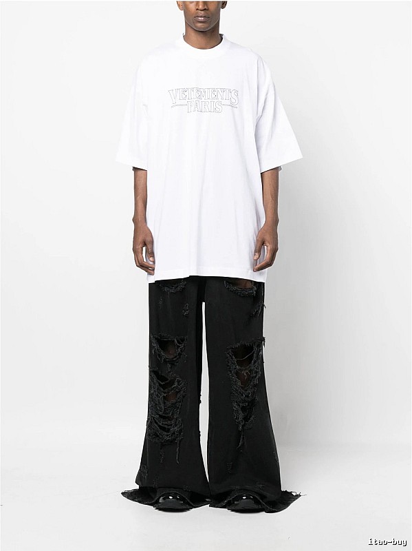 Resort Statement graphic T-shirt Black Colorful Lucky with Premium Look