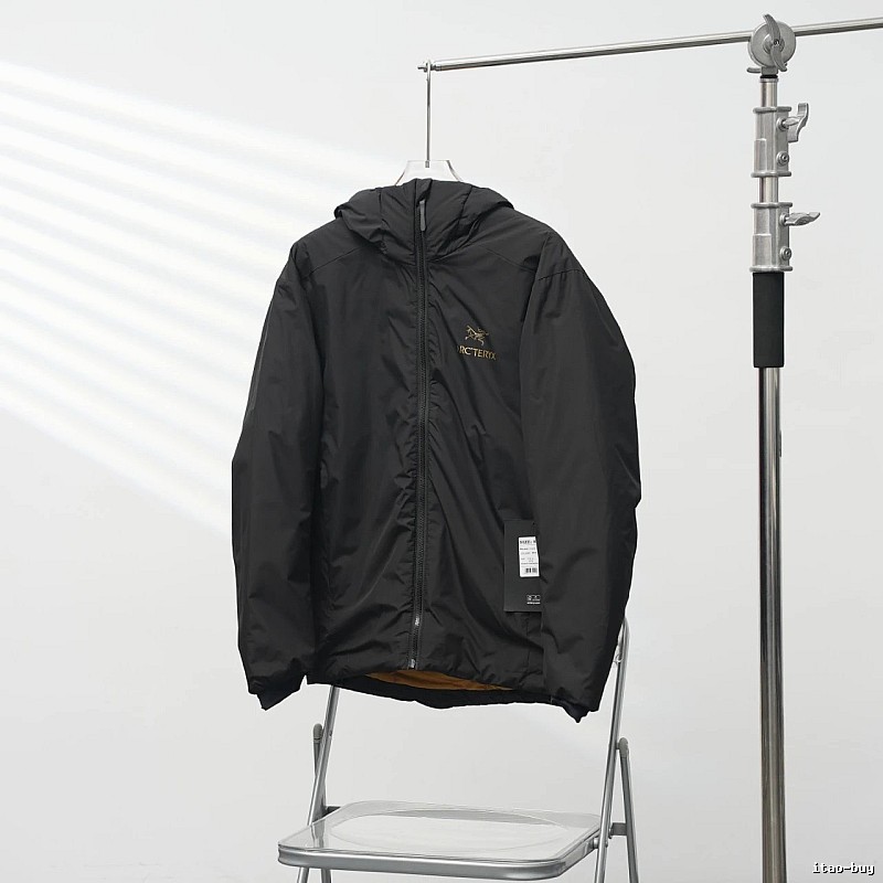 Streamlined Shell Technical Hooded Jacket - Arc'teryx Essential Edit