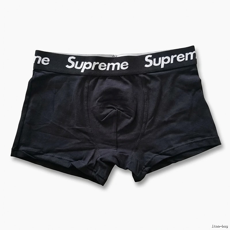 Supreme minimalist style black underwear