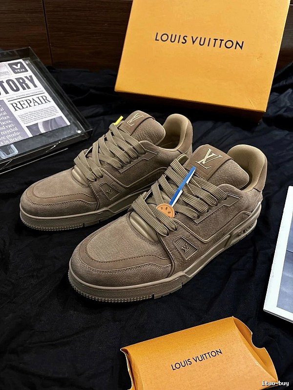 Taupe Low-top Louis Vuitton Taupe Low-top Sneaker for Photo Ready Styling