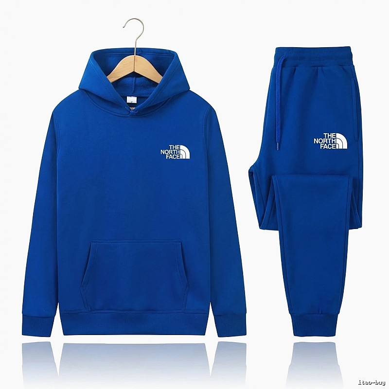 The North Face simple-style blue suit.