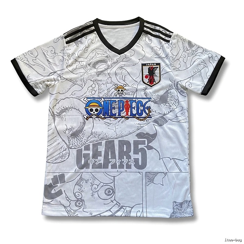 Tokyo Ghoul black-and-white anime-style T-shirt