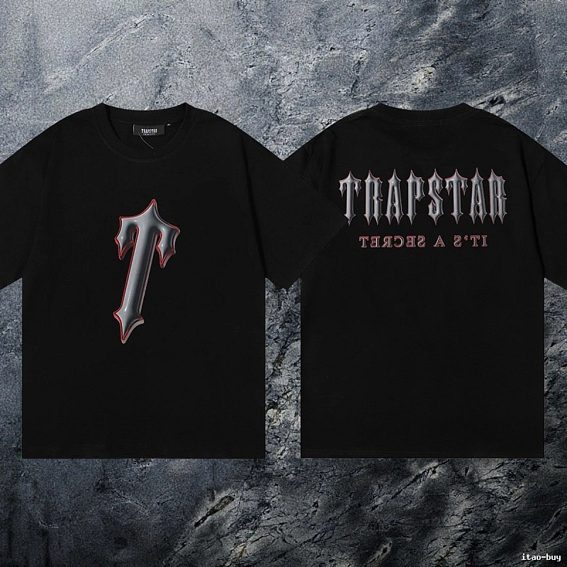 Trapstar Classic Keys graphic T-shirt Black White Key with Travel-Friendly Style