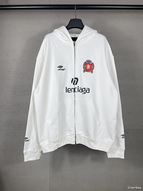 Valencia Casual Soccer hoodie Black Valencia Crest for Streetwear Looks